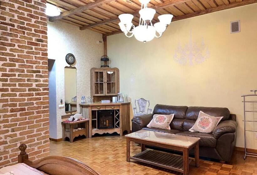 استودیوی لوکس, Orbita Hotel Shymkent