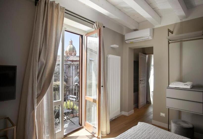 标准间带阳台, Sui Tetti Di Balarm Boutique Rooms