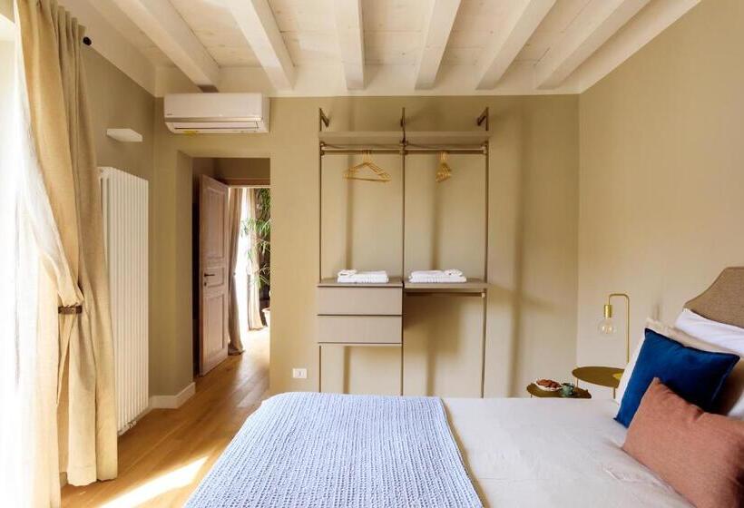 标准间带阳台, Sui Tetti Di Balarm Boutique Rooms