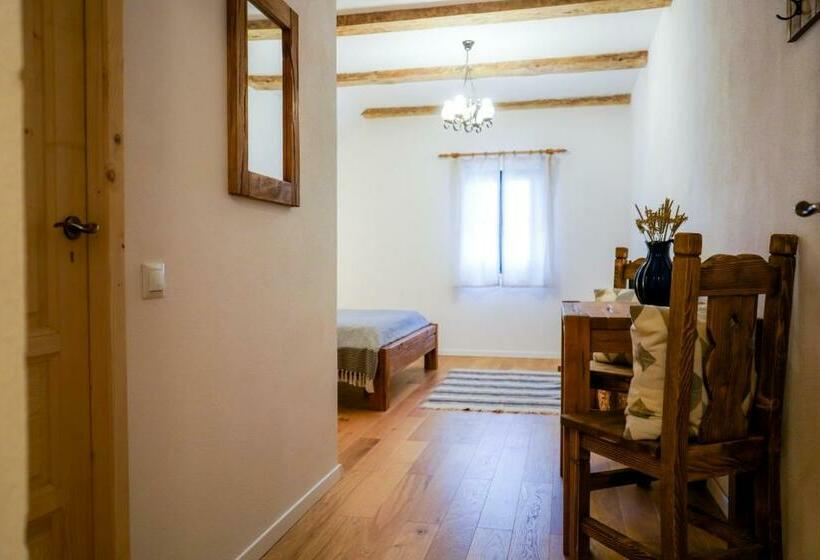 标准间, Pensiunea Hodăița