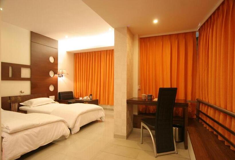 غرفة سوبيريور, Pride Biznotel Alkapuri Near Vadodara Airport