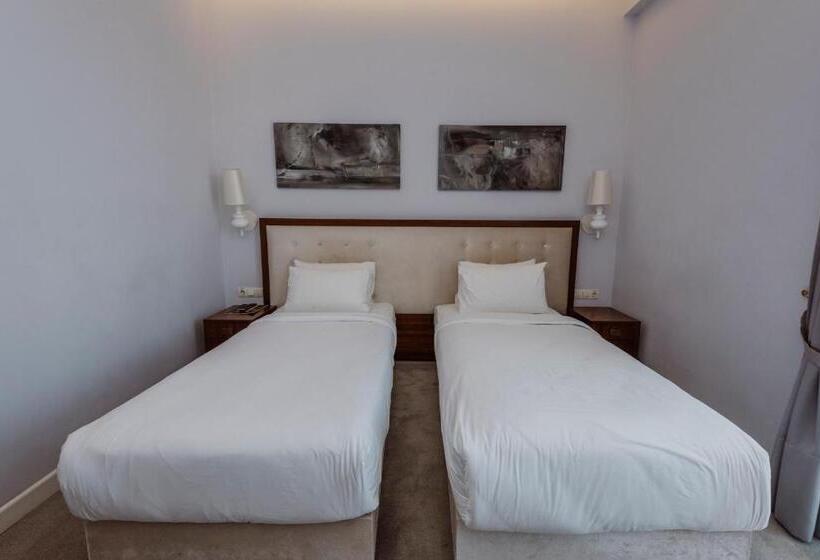 اتاق استاندارد, Golden Palace Batumi Hotel & Casino