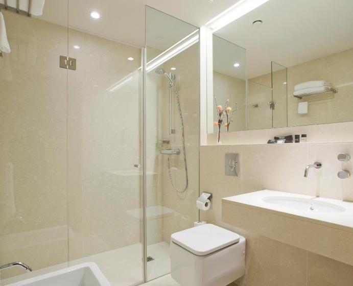 اتاق استاندارد, Araba