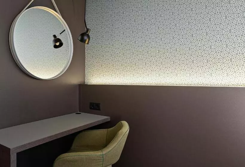 اتاق اکونومی, Comfort Hotel Xpress Central Station