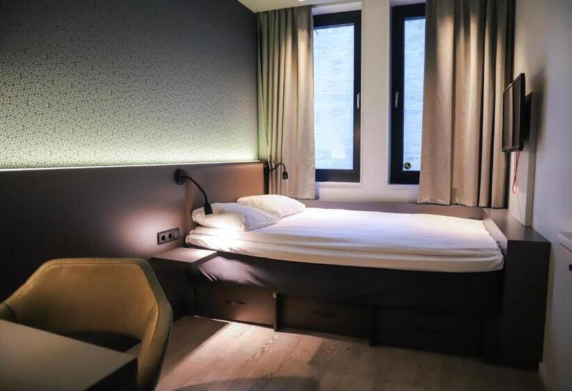 اتاق اکونومی, Comfort Hotel Xpress Central Station