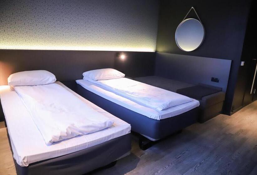 اتاق استاندارد, Comfort Hotel Xpress Central Station