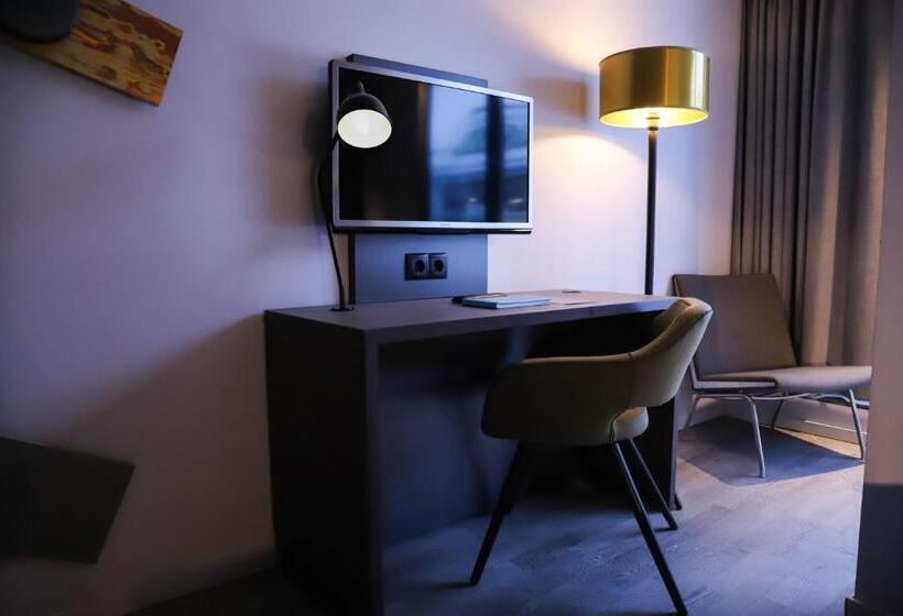 اتاق استاندارد, Comfort Hotel Xpress Central Station