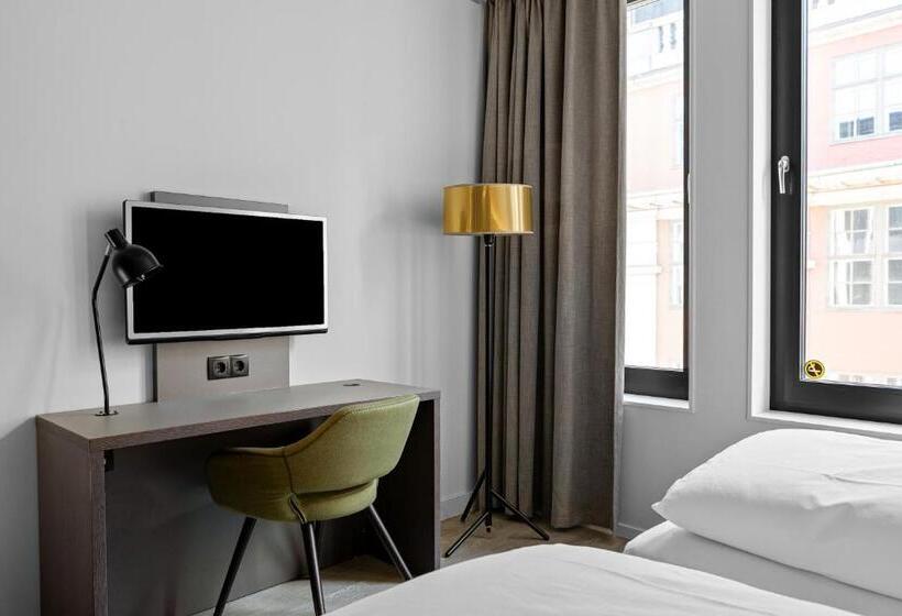 اتاق استاندارد, Comfort Hotel Xpress Central Station