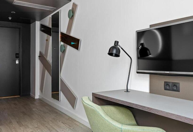 اتاق استاندارد, Comfort Hotel Xpress Central Station