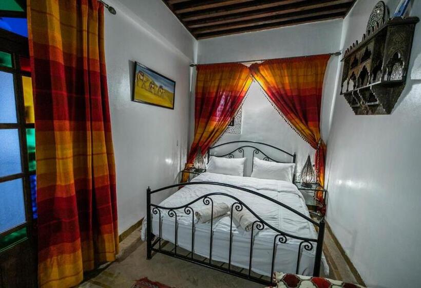 اتاق استاندارد چهار تخته, Dar El Yasmine