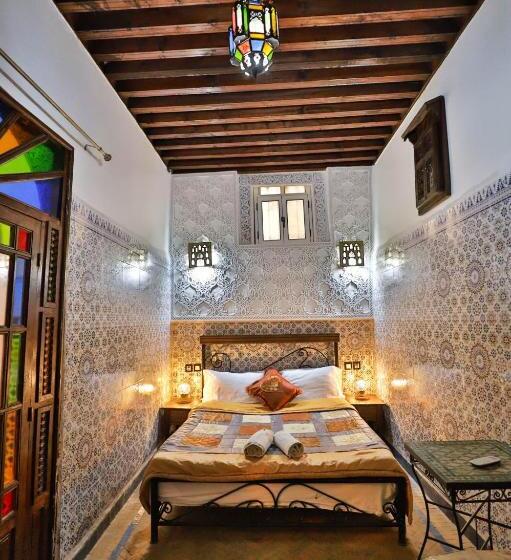 اتاق اکونومی, Dar El Yasmine