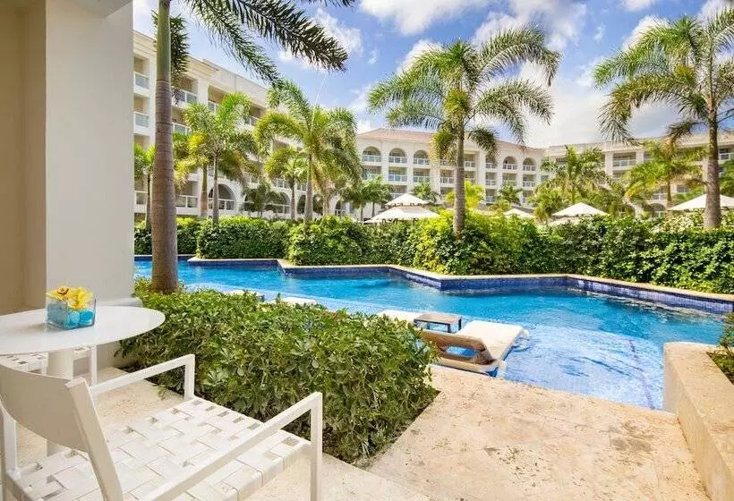 Standard swim-up room, Hyatt Zilara Rose Hall Adults Only All Inclusive