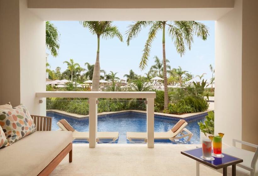 سوئیت جونیور با تخت بزرگ, Hyatt Zilara Rose Hall Adults Only All Inclusive