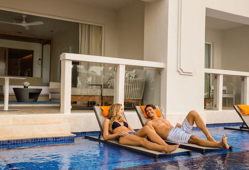 سوئیت جونیور با تخت بزرگ, Hyatt Zilara Rose Hall Adults Only All Inclusive