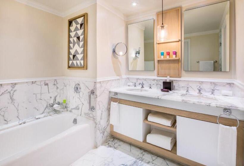 اتاق استاندارد با تخت بزرگ, Hyatt Zilara Rose Hall Adults Only All Inclusive