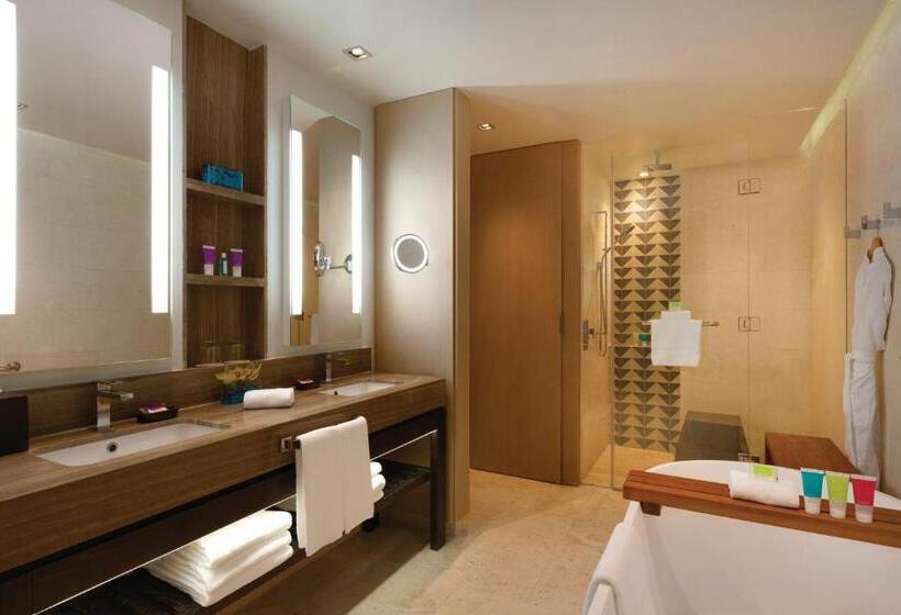 سوییت جونیور, Hyatt Zilara Rose Hall Adults Only All Inclusive