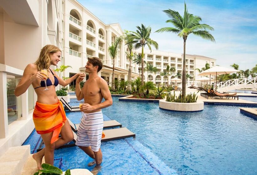 اتاق استاندارد با تخت بزرگ, Hyatt Zilara Rose Hall Adults Only All Inclusive