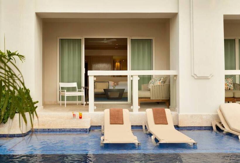 سوئیت جونیور با تخت بزرگ, Hyatt Zilara Rose Hall Adults Only All Inclusive