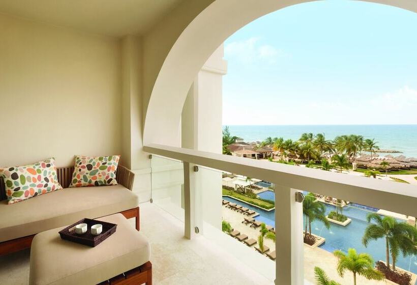 סוויטת ג'וניור מיטת קינג, Hyatt Zilara Rose Hall Adults Only All Inclusive