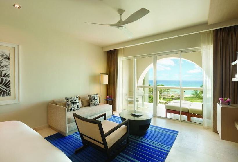 سوئیت جونیور با تخت بزرگ, Hyatt Zilara Rose Hall Adults Only All Inclusive