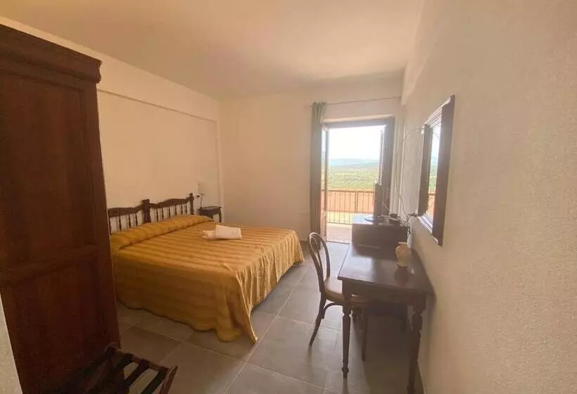 اتاق استاندارد با بالکن, Ispinigoli