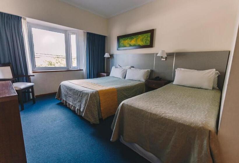 اتاق لوکس سه تخته, Los Tilos Hotel Y Spa By Cph