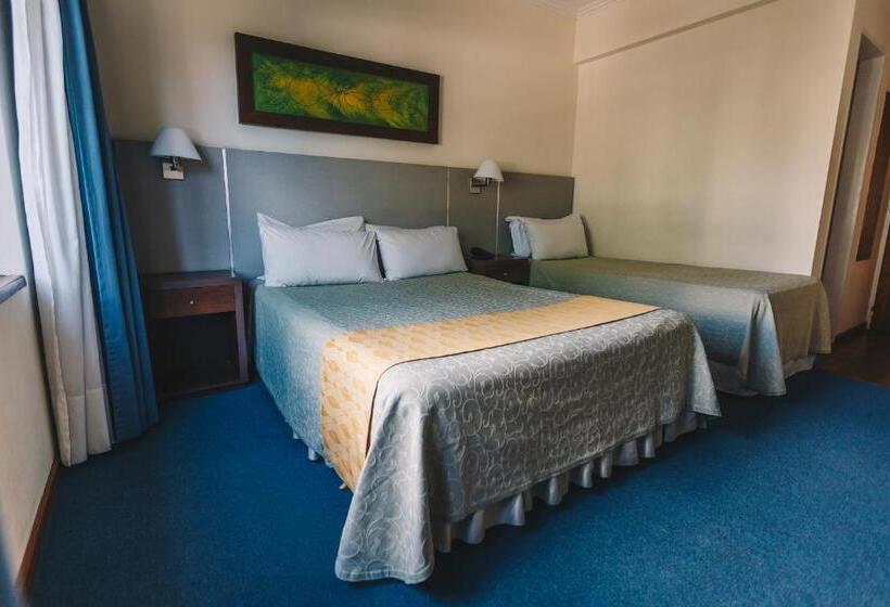 اتاق لوکس سه تخته, Los Tilos Hotel Y Spa By Cph