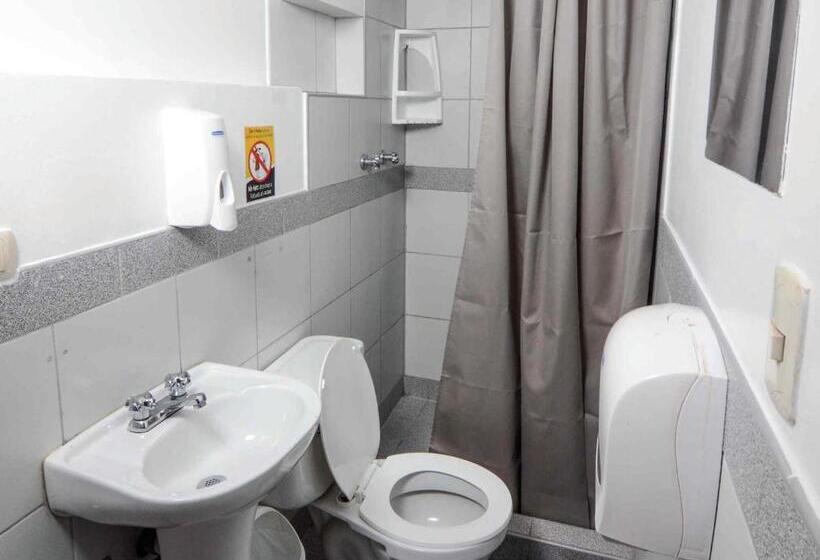 سرير فى غرفة مشتركه, Pariwana Hostel Cusco