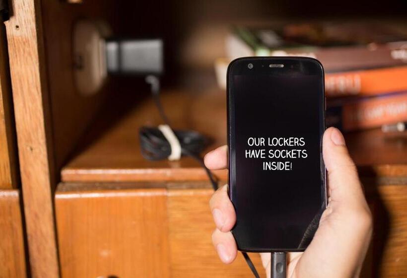 سرير فى غرفة مشتركه, Pariwana Hostel Cusco