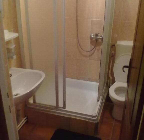 Номер Стандарт, Pensiunea Raffael