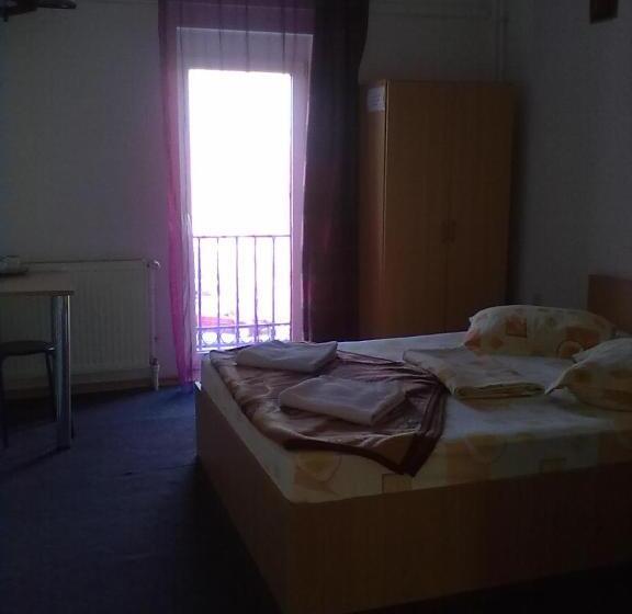 Номер Стандарт, Pensiunea Raffael