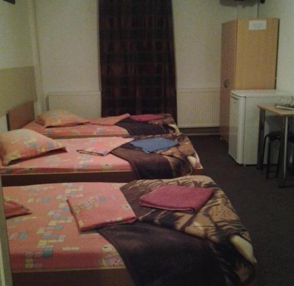 Номер Стандарт Трехместный, Pensiunea Raffael