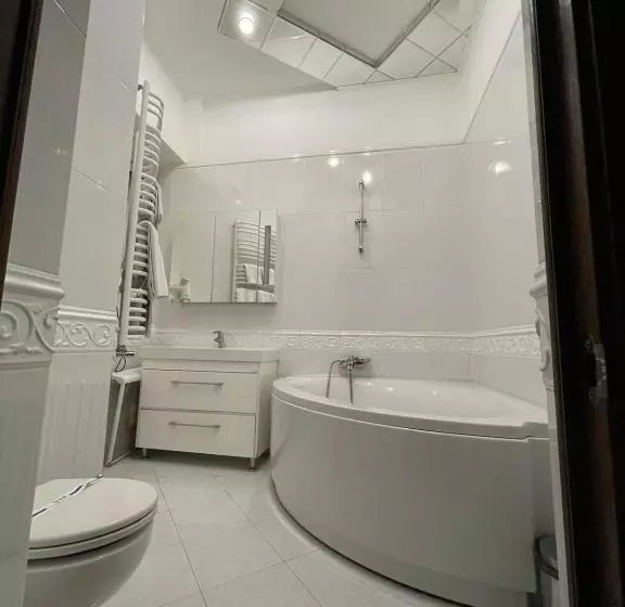 Suite, Prestige