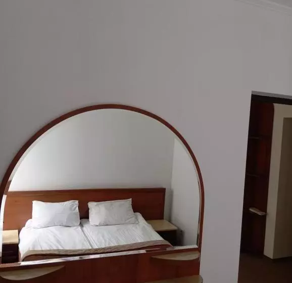 Junior Suite, Prestige