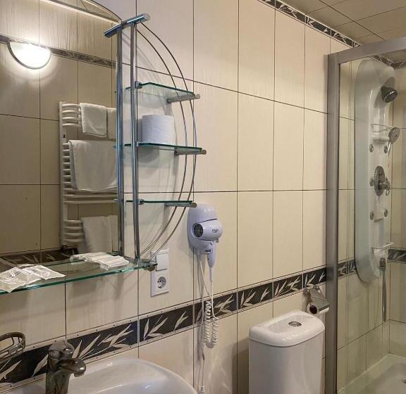 غرفة قياسية, Prestige