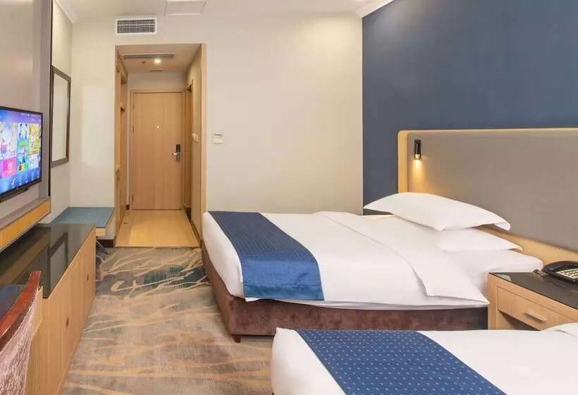 Pokój Standard, Ramada Linyi North