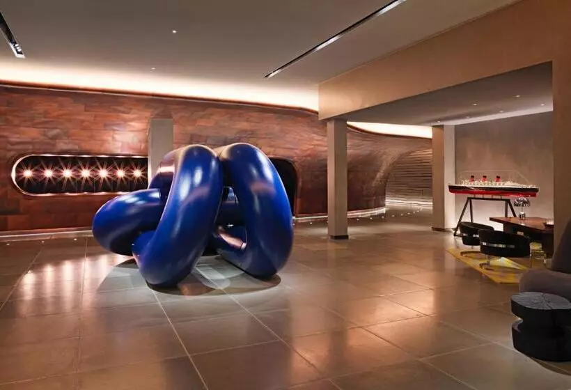 Standard Room, Sea Containers London