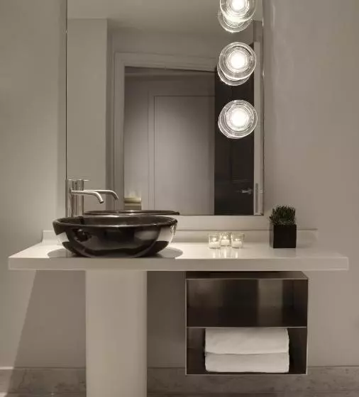 Superior Room, Sea Containers London