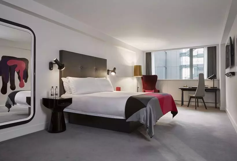 Standard Studio, Sea Containers London