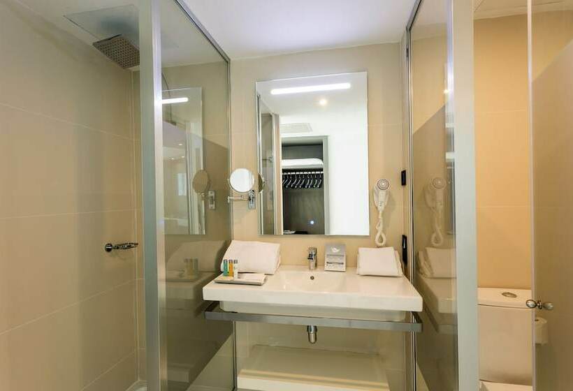 스탠다드 룸 풀장 전망, The Ibiza Twiins 4* Sup