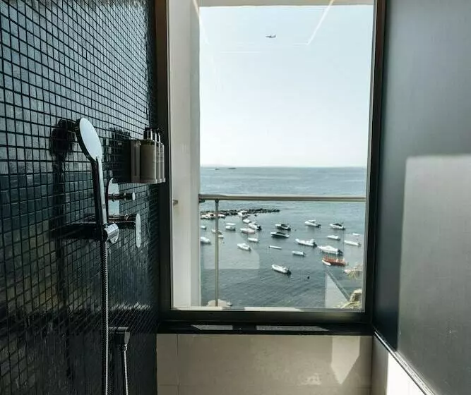 オーシャンビューのプレミアムルーム。, The Ibiza Twiins 4* Sup