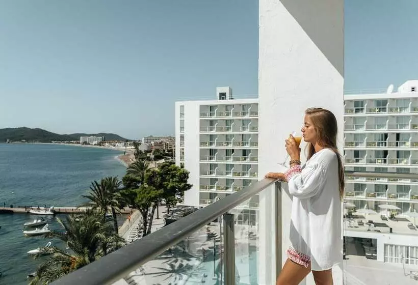 オーシャンビュースイート, The Ibiza Twiins 4* Sup