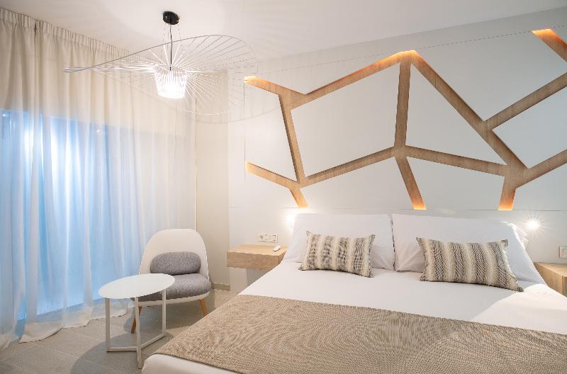 스탠다드 룸 풀장 전망, The Ibiza Twiins 4* Sup