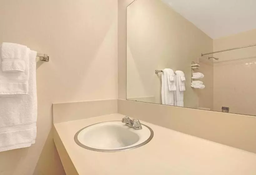 Standard-huone, Travelodge By Wyndham Laramie