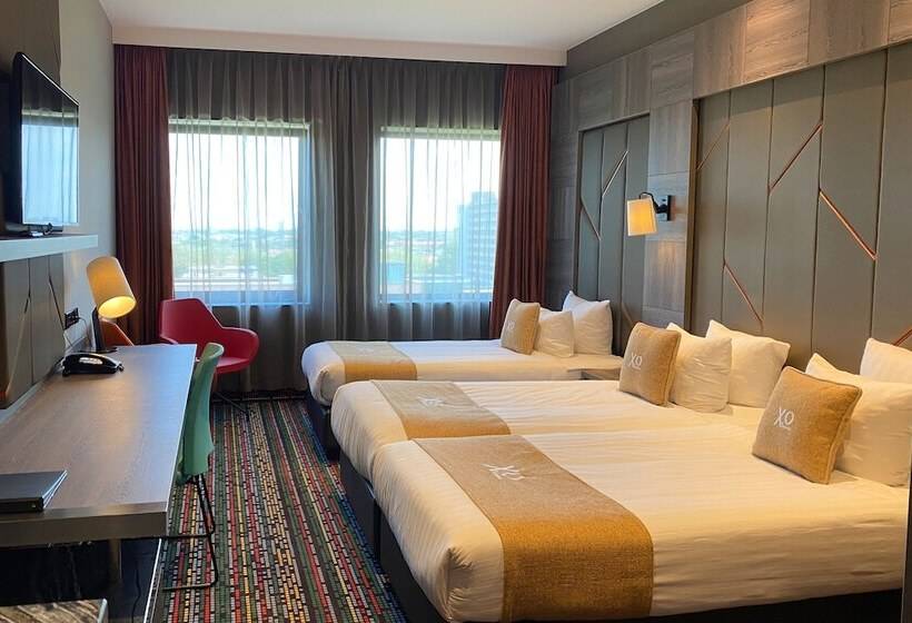 غرفة قياسية ثلاثية, Xo Hotels Couture