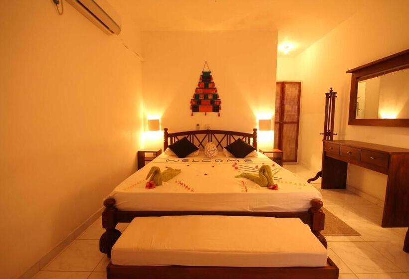 デラックスルーム, Laluna Ayurveda Resort