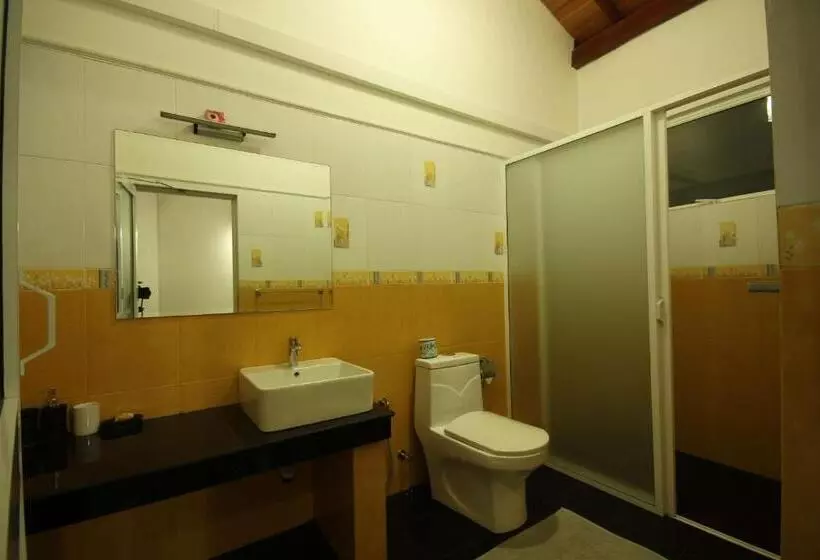 デラックスルーム, Laluna Ayurveda Resort