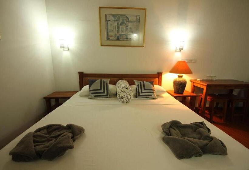 Номер Deluxe, Laluna Ayurveda Resort