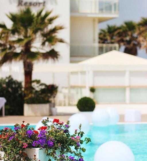 Полулюкс Вид на Море, Martur Resort