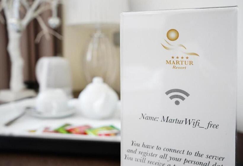 标准三人间, Martur Resort